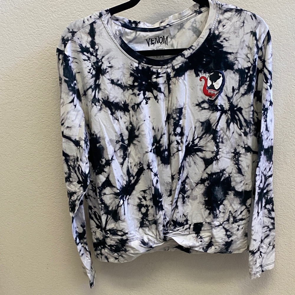 Black and White Tied Venom Crop Top